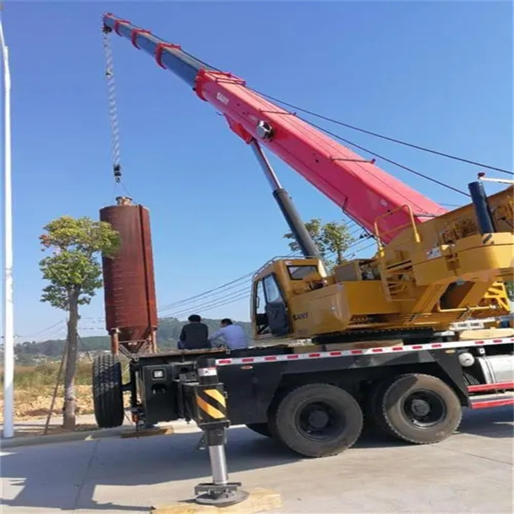 永泰县吊车租赁作业时的保养和维护