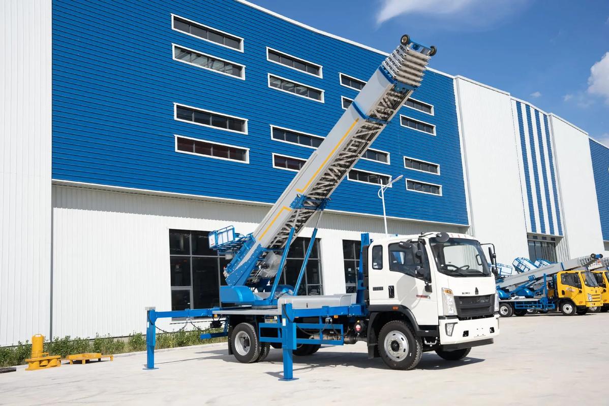 永泰县小型云梯车上料车租赁多少钱