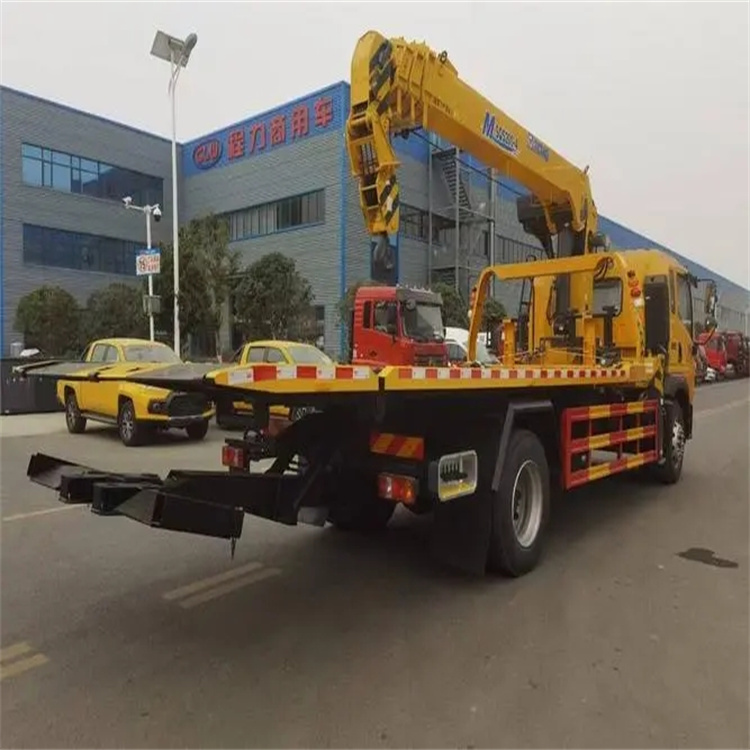 永泰县附近小随车吊出租电话，轻松解决搬运烦恼