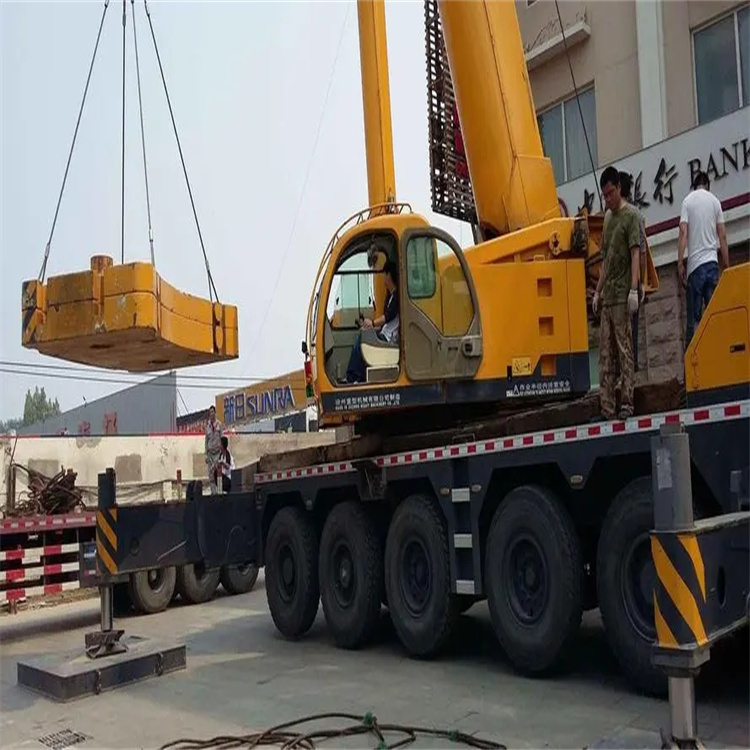 永泰县当地吊车出租|机器吊装|75吨|工厂搬迁服务